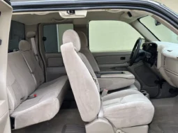 
										2006 Chevrolet Silverado 1500 LT 4×4 full									