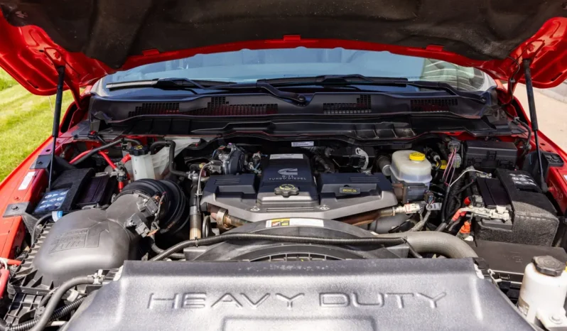 
								2018 Ram 3500 Laramie Crew Cab Dually full									