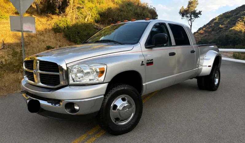 
								2007 Dodge Ram 3500 SLT Mega Cab Dually full									