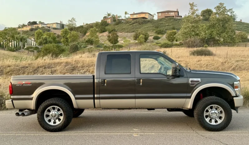 
								2009 Ford F-250 King Ranch Crew Cab Power Stroke full									