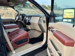 
										2009 Ford F-250 King Ranch Crew Cab Power Stroke full									