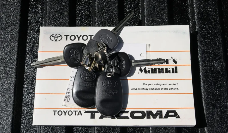 
								2005 Toyota Tacoma SR5 TRD Sport Access Cab V6 full									