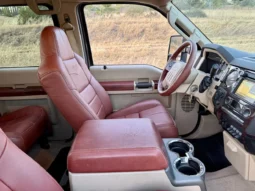 
										2009 Ford F-250 King Ranch Crew Cab Power Stroke full									