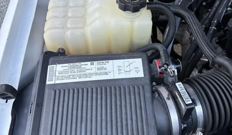 
								2005 GMC Sierra 2500HD SLT 4×4 full									