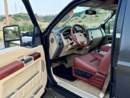 
										2009 Ford F-250 King Ranch Crew Cab Power Stroke full									