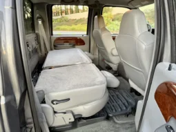
										2004 Ford F-350 Super Duty Lariat Crew Cab full									