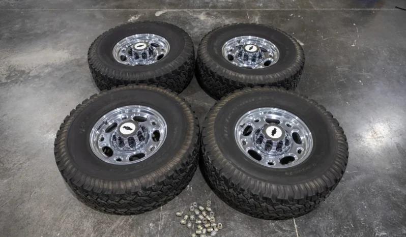 
								2005 Chevrolet Silverado 2500HD LS Crew Cab Duramax full									