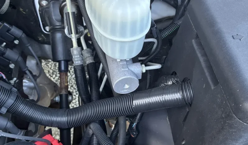 
								2005 GMC Sierra 2500HD SLT 4×4 full									