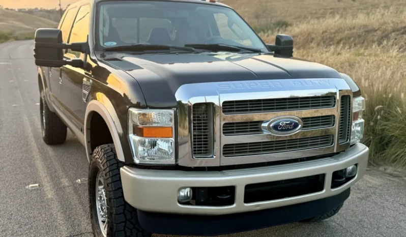 
								2009 Ford F-250 King Ranch Crew Cab Power Stroke full									
