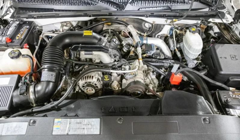 
								2005 Chevrolet Silverado 2500HD LS Crew Cab Duramax full									
