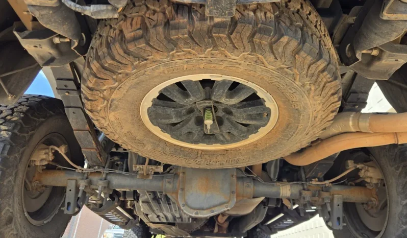 
								2010 Ford F-150 SVT Raptor SuperCab full									