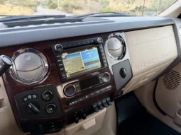 
										2009 Ford F-250 King Ranch Crew Cab Power Stroke full									