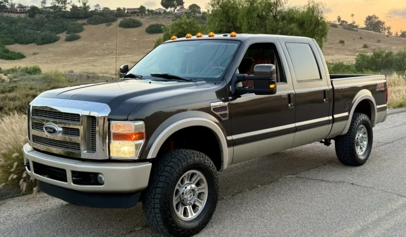 
								2009 Ford F-250 King Ranch Crew Cab Power Stroke full									