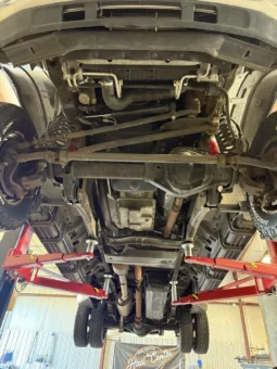 
										2005 Ford F-350 Super Duty King Ranch Crew Cab full									