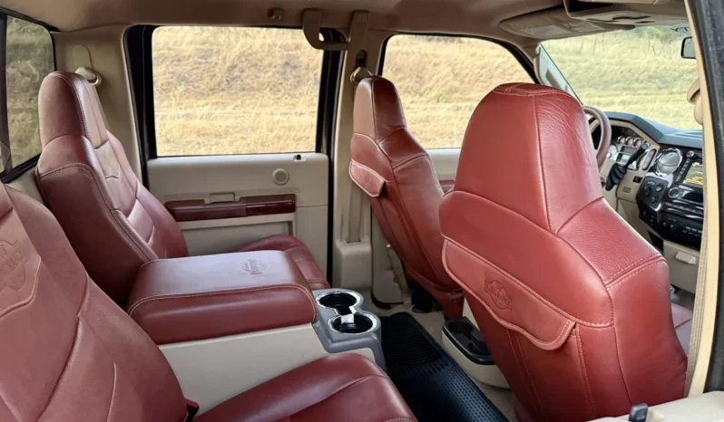 
								2009 Ford F-250 King Ranch Crew Cab Power Stroke full									