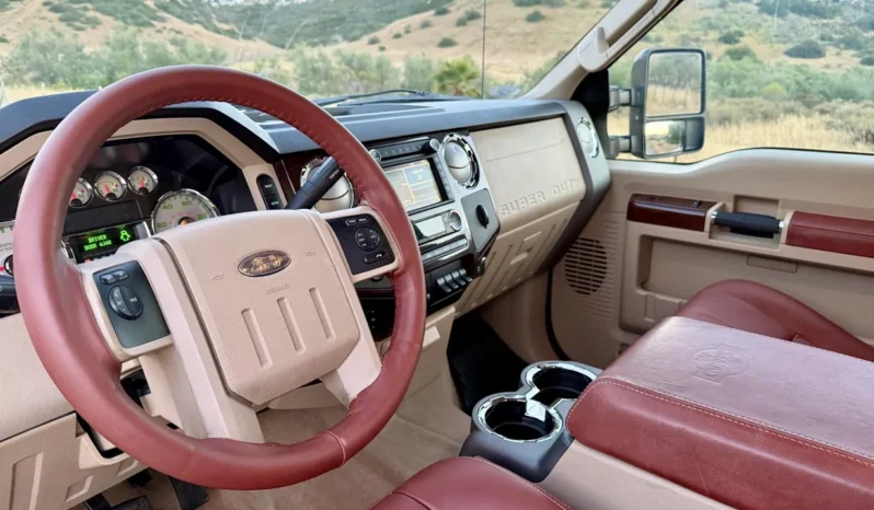 
								2009 Ford F-250 King Ranch Crew Cab Power Stroke full									