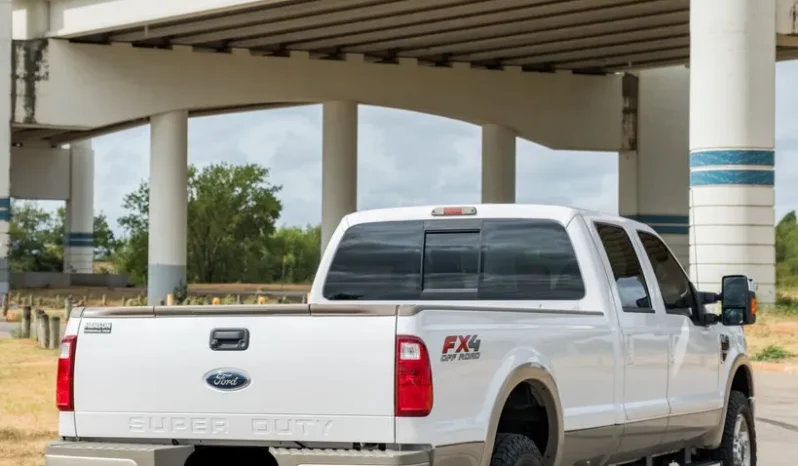 
								2010 Ford F-350 Super Duty King Ranch Crew Cab Power Stroke full									