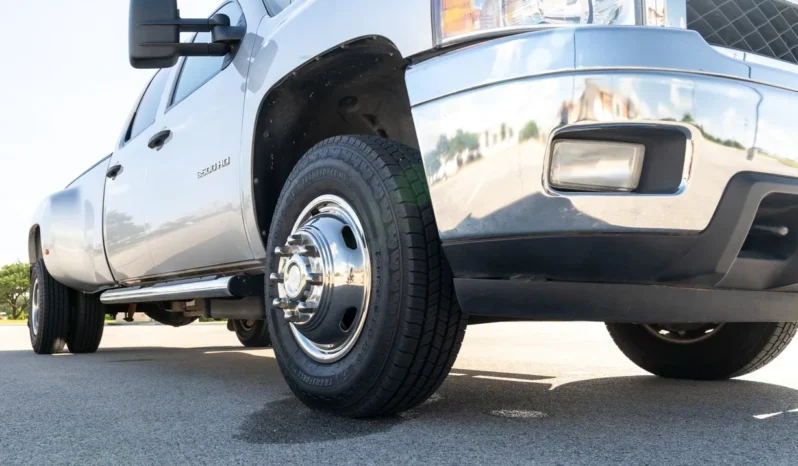 
								2013 Chevrolet Silverado 3500HD LT Crew Cab Duramax full									