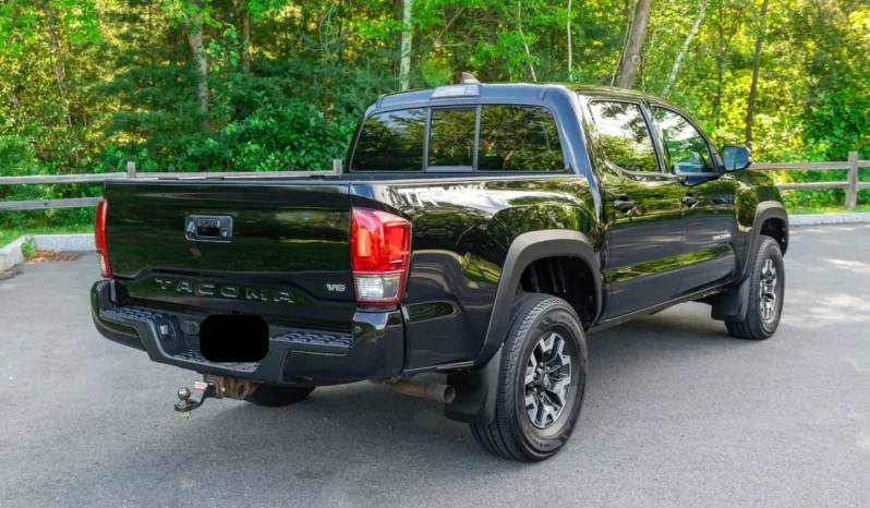 
								2016 Toyota Tacoma TRD Off-Road Double Cab V6 full									