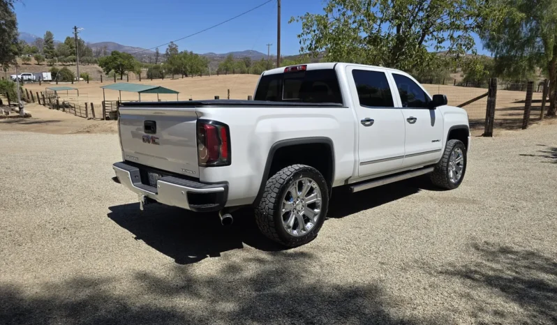 
								2018 GMC Sierra 1500 Denali Crew Cab full									