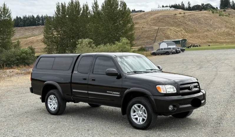
								2004 Toyota Tundra Limited Access Cab V8 full									