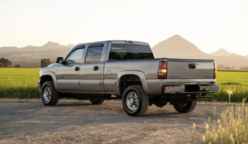 
								2002 Chevrolet Silverado 2500HD LS Duramax full									